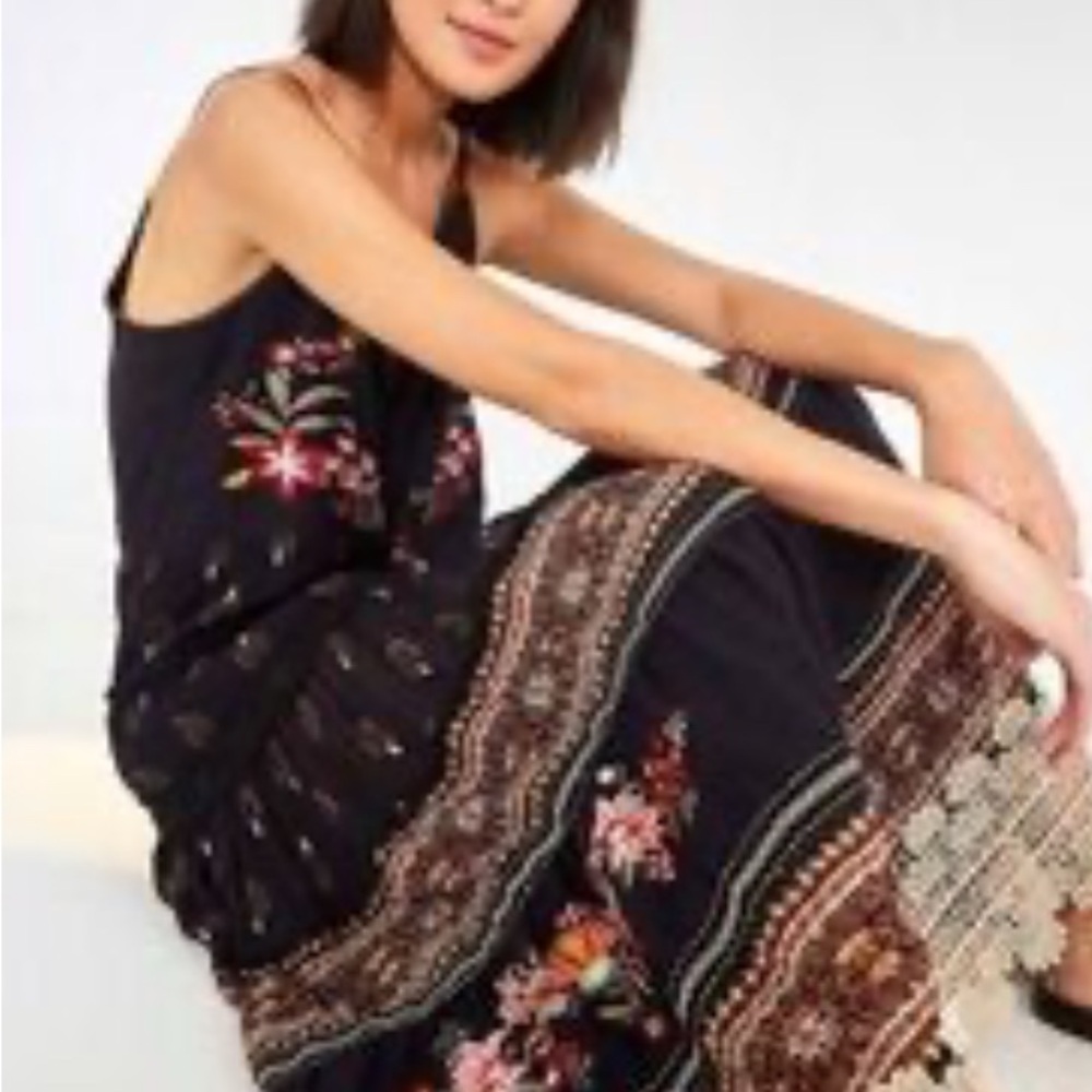 FARM Rio Black Floral Maxi Dress